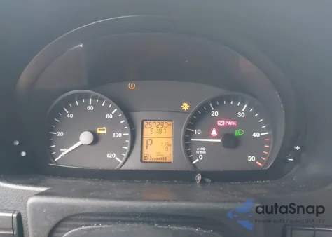 2011 Mercedes-Benz Sprinter 2500 High Roof z USA, uszkodzony, nr VIN WD3PE8CB6B5574209